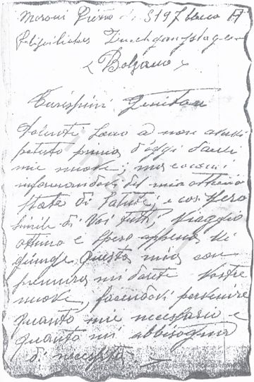 L’immagine riproduce la fotocopia della prima facciata dell’ultima lettera di Pietro Moroni ai genitori, scritta dal lager di Bolzano.