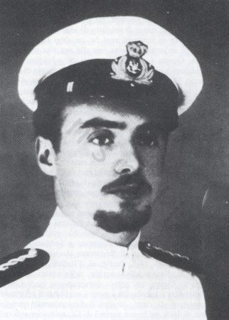 La foto ritrae Leopoldo (Poldino) Fagnani  con l’uniforme della Marina.