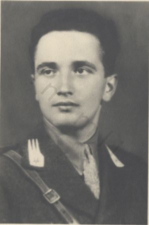 La foto ritrae Andrea Luigi Paglieri, ed è tratta da un opuscolo commemorativo in sua memoria.