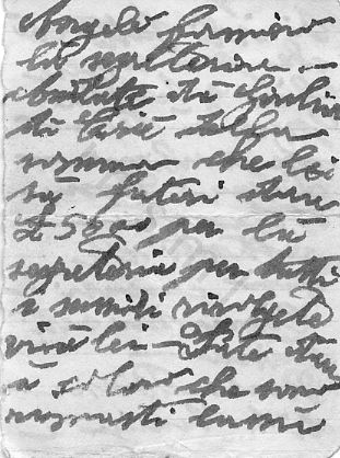 L’immagine riproduce il retro della prima pagina della lettera di Andrea Mensa ai compagni di lotta, fatta probabilmente uscire clandestinamente dal suo luogo di detenzione. Il documento è scritto a penna nera su piccoli biglietti di carta a righe.