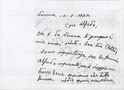 L’immagine riproduce la fotocopia della prima facciata dell’ultima lettera di Clotilde Giannini al marito Alfredo, scritta da Verona durante il viaggio per il lager di Auschwitz.