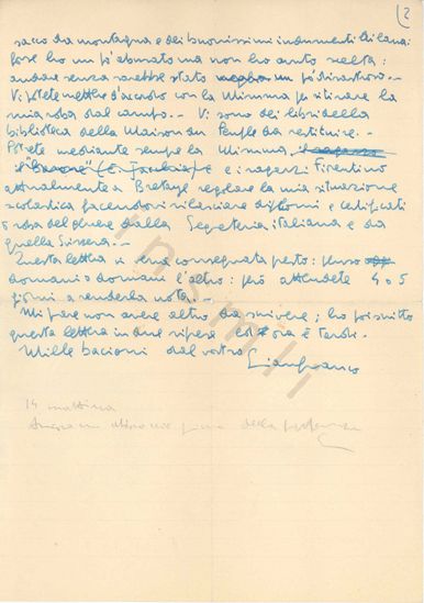 L’immagine riproduce la terza facciata della lettera di Gianfranco Sarfatti ai genitori, scritta il giorno prima di tornare in Italia per unirsi alle formazioni partigiane.
Il documento è scritto in penna blu, eccezion fatta per le ultime tre righe, vergate a matita.