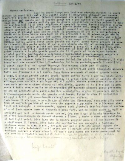 L’immagine riproduce la trascrizione a macchina dell’ultima lettera di Luigi Ercoli alla madre, scritta il giorno prima della partenza per il Lager di Mauthausen. Il nome "Bolzano" accanto alla data e l’ultimissima parte (da "Particolari saluti..." alla fine) sono stati aggiunti a mano, con una matita, dallo stesso Dario Morelli.